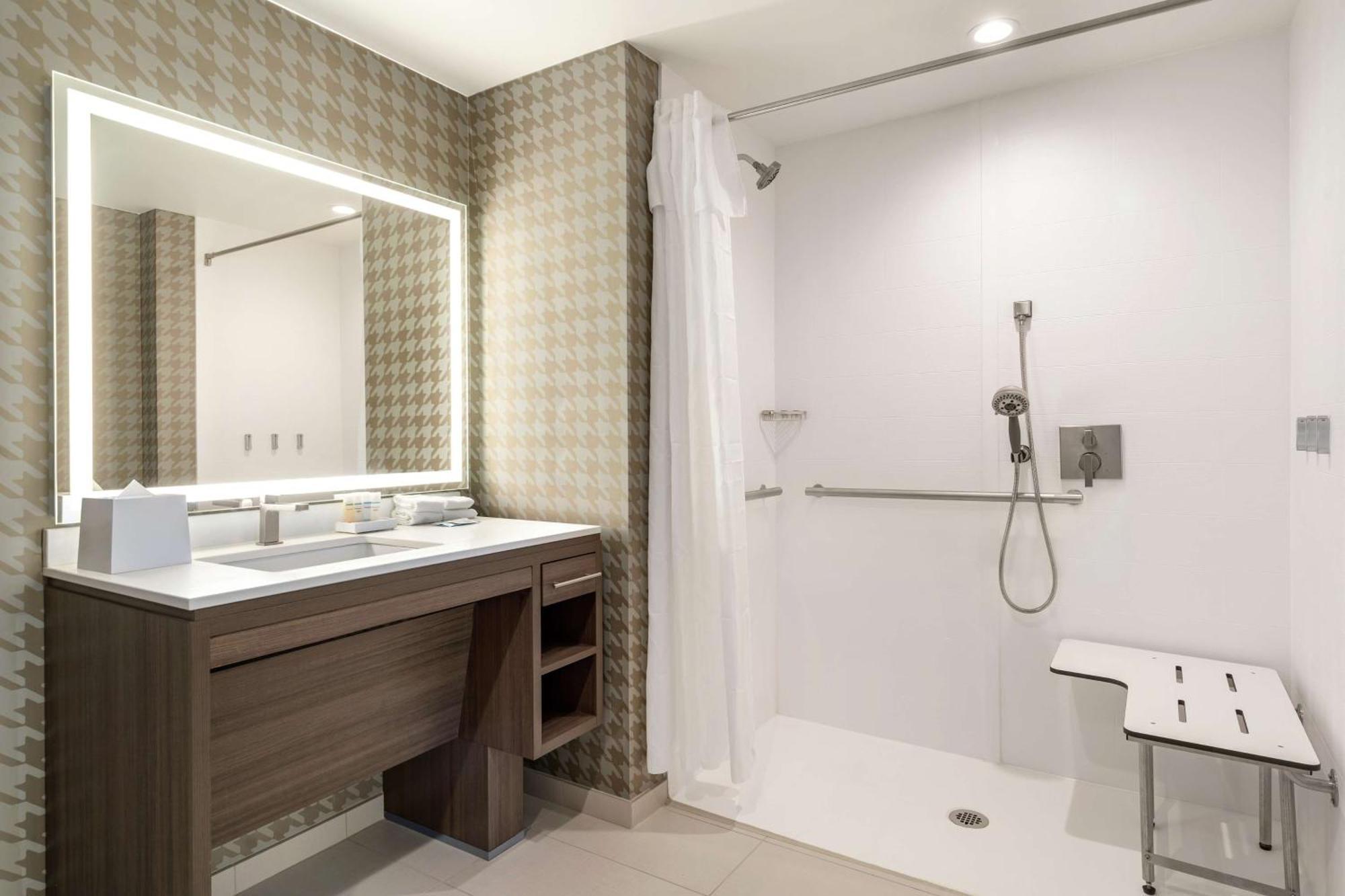 Home2 Suites By Hilton Woodland Hills 洛杉矶 外观 照片